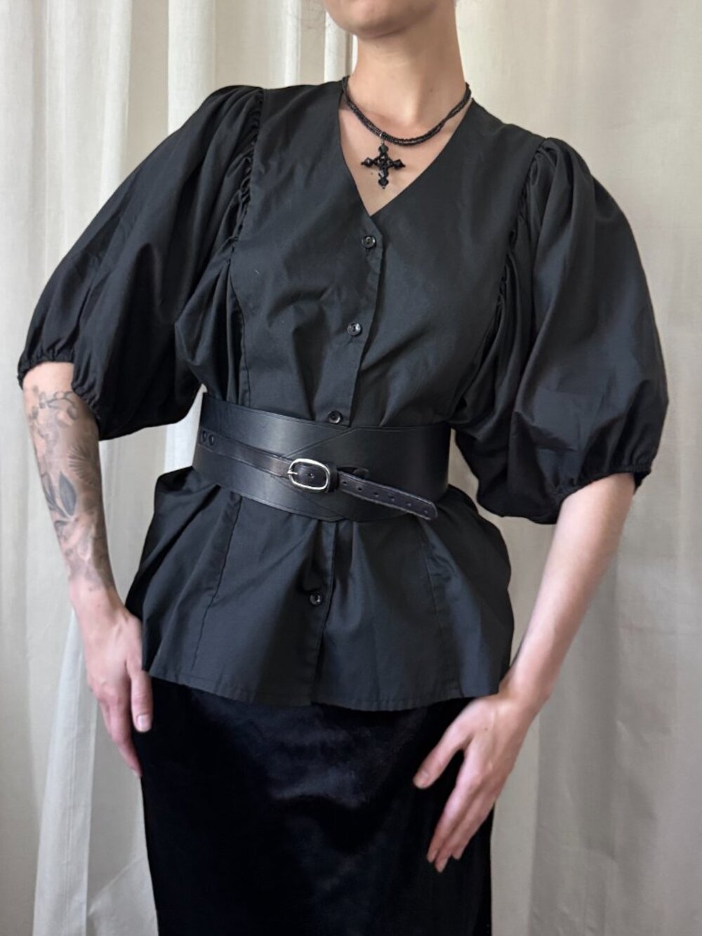 Pitchfork Brand Black Button Up Top Women's Size Large | Cottagecore Goth Top